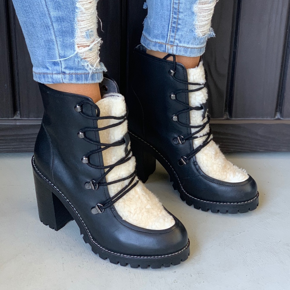 Check Genuine Leather Lace Up Lug Hiker Boot - Picture 2 of 8
